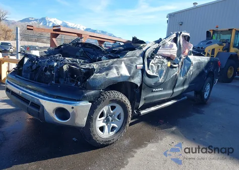 2012 Toyota Tundra Grade 5.7L V8 из США, поврежденный, VIN 5TFCY5F13CX012934